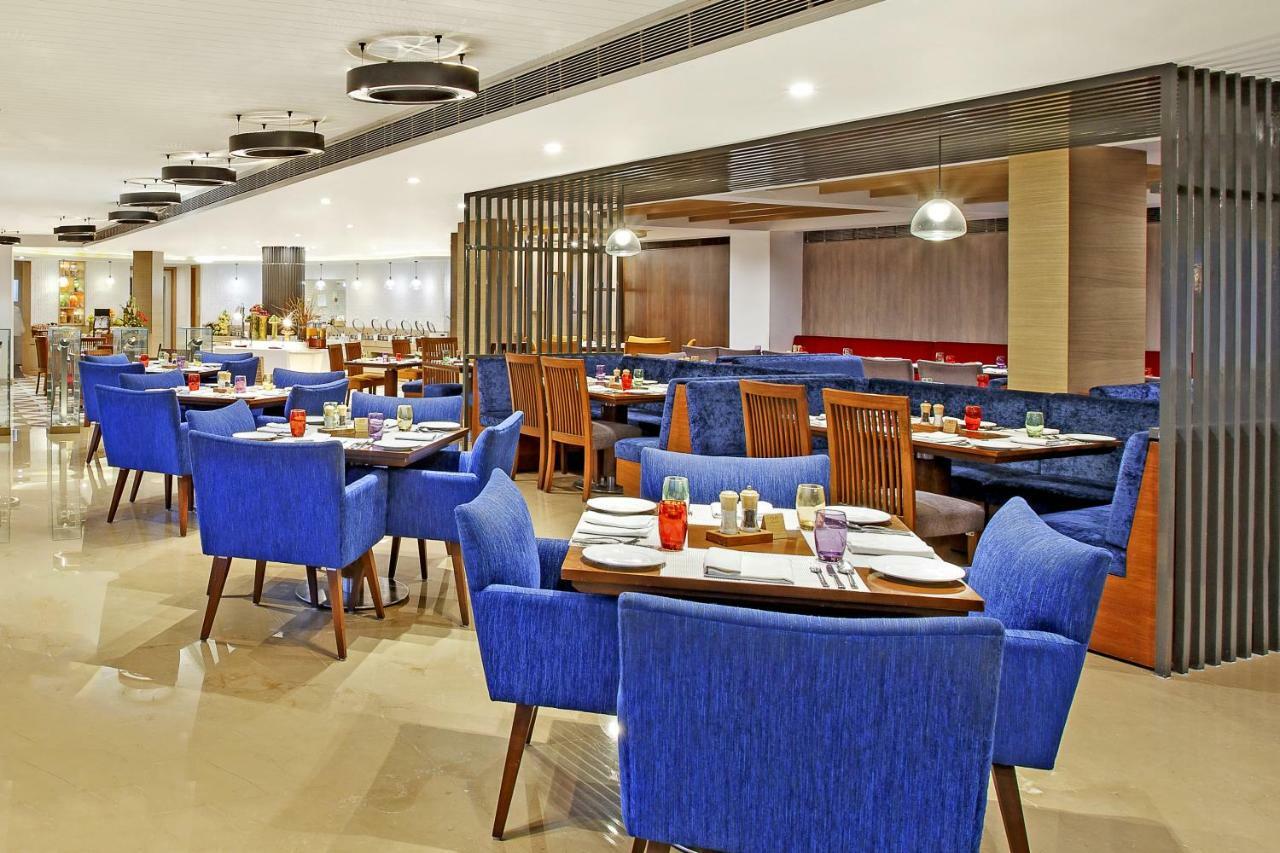 Sarovar Portico Outer Ring Road Бангалор Экстерьер фото